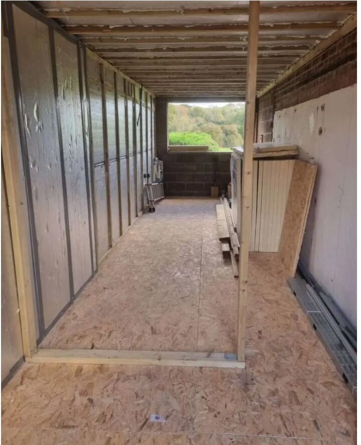 Timber structure during a Gate5 Design build